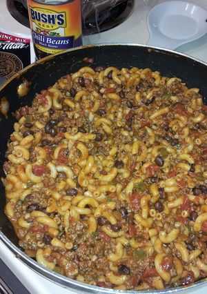 A picture of Chili Mac.