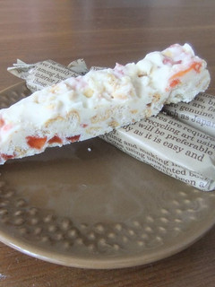 A picture of Cute Pink Strawberry Chocolate Bars.