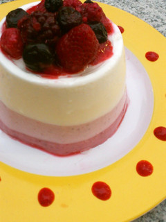 A picture of Tricolor Berry Bavarois-Style Cake.