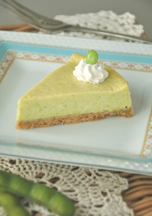 A picture of Edamame (Zunda) Cheesecake.
