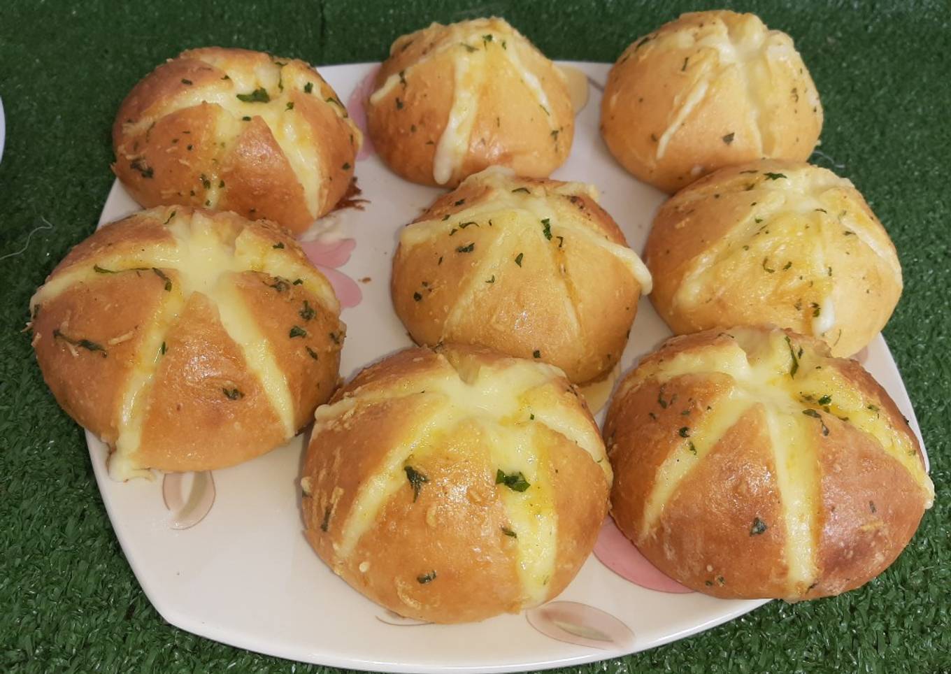 Korean Cheese Garlic Bread