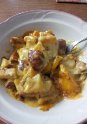 A picture of Cheesy smoked sausage potato casserole.