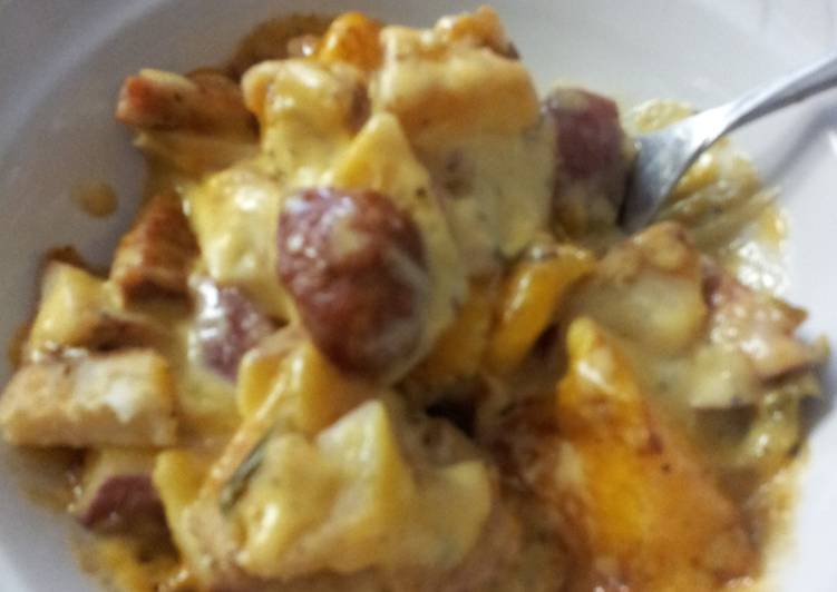 Recipe: Delicious Cheesy smoked sausage potato casserole