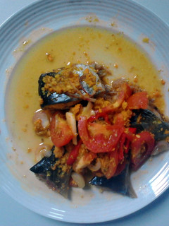 A picture of spiced fish.