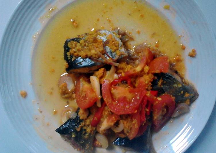 Recipe of Quick spiced fish