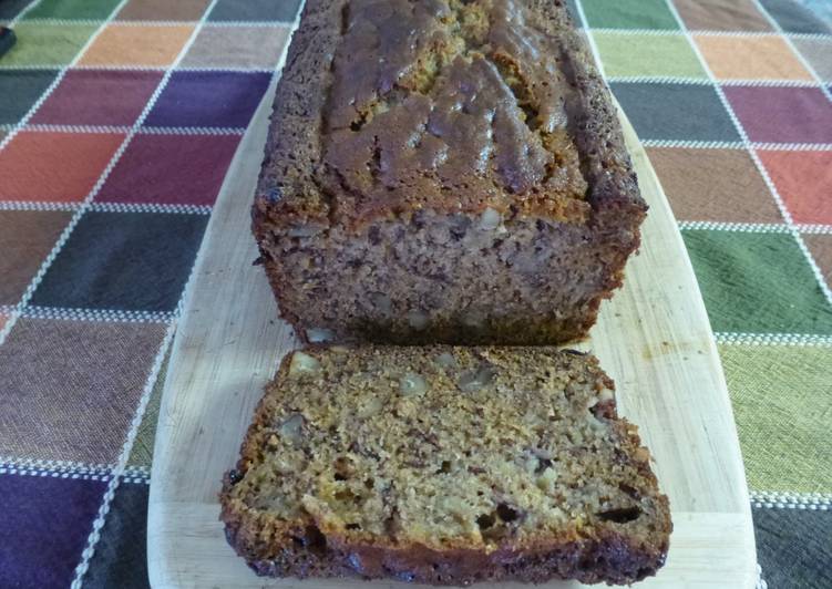 Recipe of Speedy Moist Banana-Pecan Bread