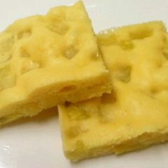 A picture of Sweet Potato Cakes in the Microwave.