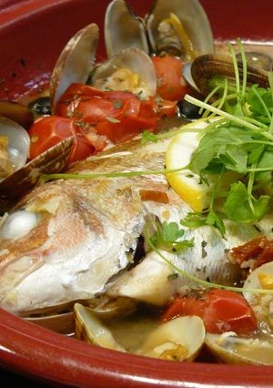 A picture of Acqua Pazza made in a Tajine.