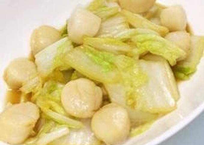 Steamed Chinese Cabbage and Scallops with Garlic Butter Soy Sauce