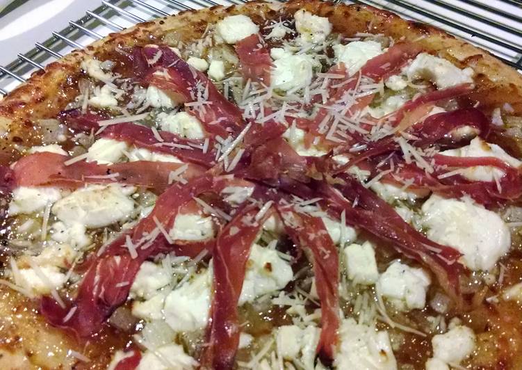 Sweet and salty pizza Sweet and salty pizza