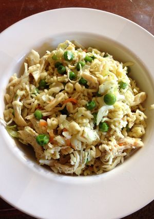 A picture of Chinese Chicken Salad.