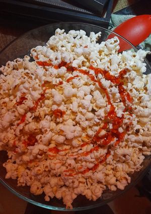 Una foto de Palomitas 🍿 con sabor a mantequilla 🧈