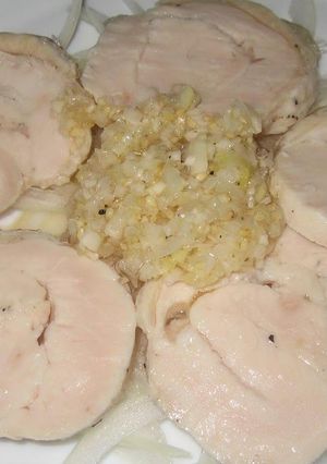 A picture of Chicken Ham with Leek Sauce.