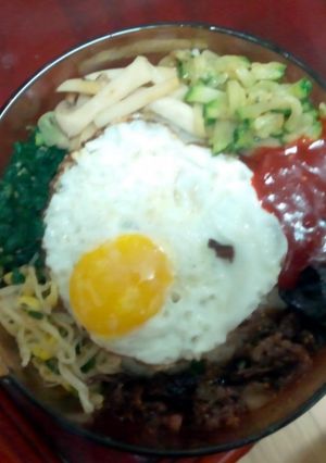 A picture of Bibimbap.