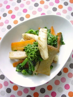 A picture of Chinese Stir-Fried Nanohana and Squid.