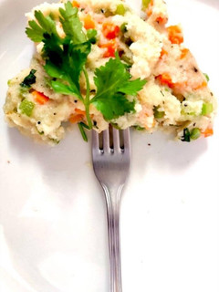ઉપમા(upma recipe in gujarati) રેસીપી મુખ્ય ફોટો