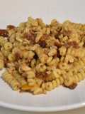 Fusilli tomates séchées, tomates jaunes et sardines