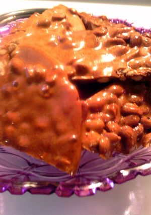 A picture of sunshines peanut brittle.