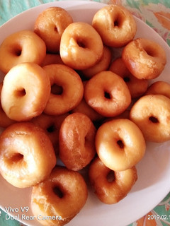 Foto resep Donat empuk tanpa telur & susu