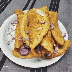 A picture of Soya Flour Egg Paratha Roll.