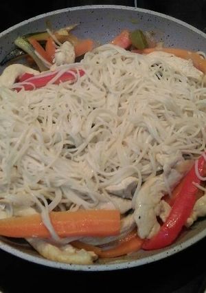 Foto principal de Pasta estilo oriental