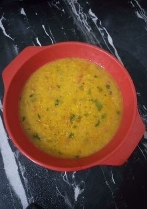 A picture of Yellow moong dal.