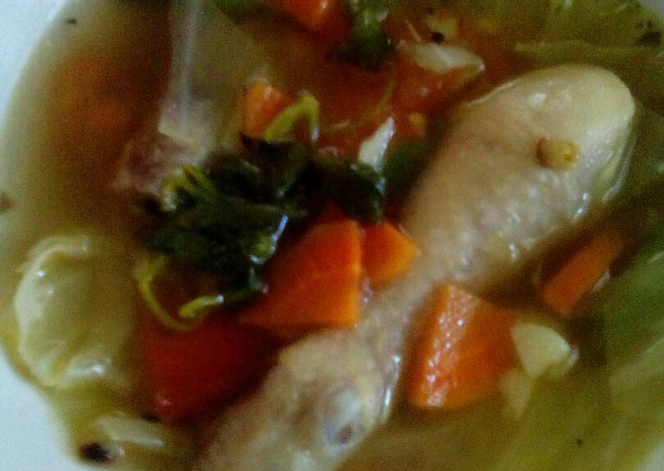 Sop Ayam Negeri, Serba iris