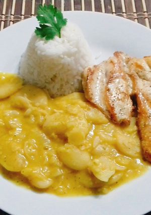 Una foto de Pallares con Filete de Pollo