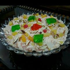 A picture of Lab E Shireen.