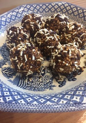 Ízletes golyók 🌈 recept fotója