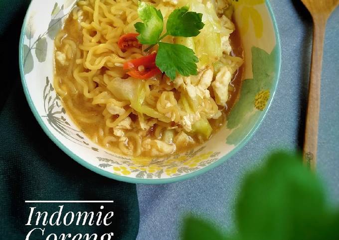 Indomie Goreng Dikuahin Nyemek