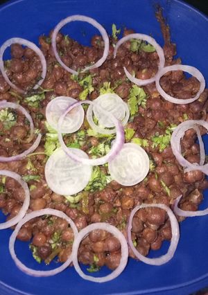 A picture of Chana masala.