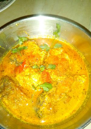 A picture of Fish masala curry in Mithila style.