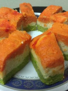 तिरंगा ढोकला (Tiranga dhokla recipe in Hindi) रेसिपी मुख्य फोटो
