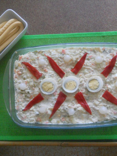 Una foto de Ensaladilla rusa (marineras)