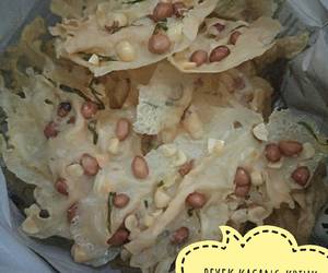 Resep mudah Peyek kacang kriuk2 tanpa kapur sirih Paling Enak