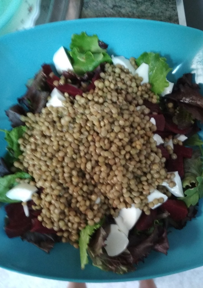 Una foto de Ensalada de Lentejas y Remolacha