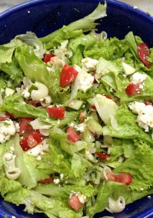 A picture of Fresh Green Salad.