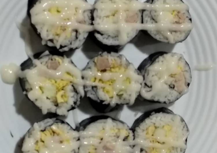 Cara Gampang Membuat Sushi mudah &amp; enak isi tuna yang Lezat Sekali