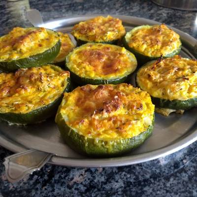 Zapallitos rellenos con verduras Receta de La turca - Cookpad