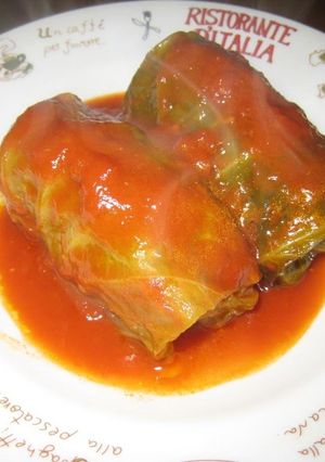 A picture of Cabbage Rolls Simmered in Tomato Sauce.