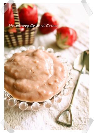 A picture of Strawberry Custard Cream.