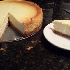 A picture of New york cheese cake.
