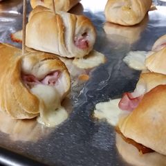 A picture of Ham and cheese biscuit roll ups.