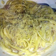 A picture of $3 USD Frugal Tuna Stovetop Casserole.