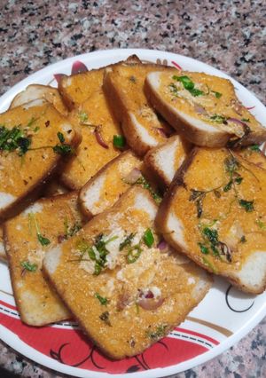 मक्खन  ब्रेड(makhkhan bread recipe in hindi) रेसिपी मुख्य फोटो