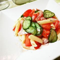 A picture of Chilled Tomato and Penne Pasta Salad.