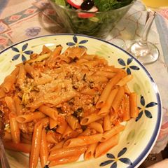 A picture of Meat Sauce With Rice Pasta.