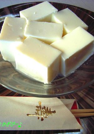 A picture of Toshichin-mama's Milk Yokan Jello.