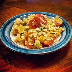 A picture of Egg white fried rice.
